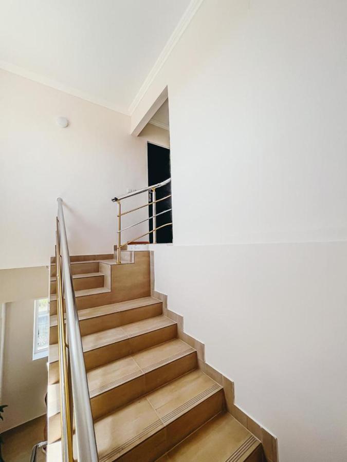 Apartaments Tsaghkadzor Hrazdan Eksteriør billede