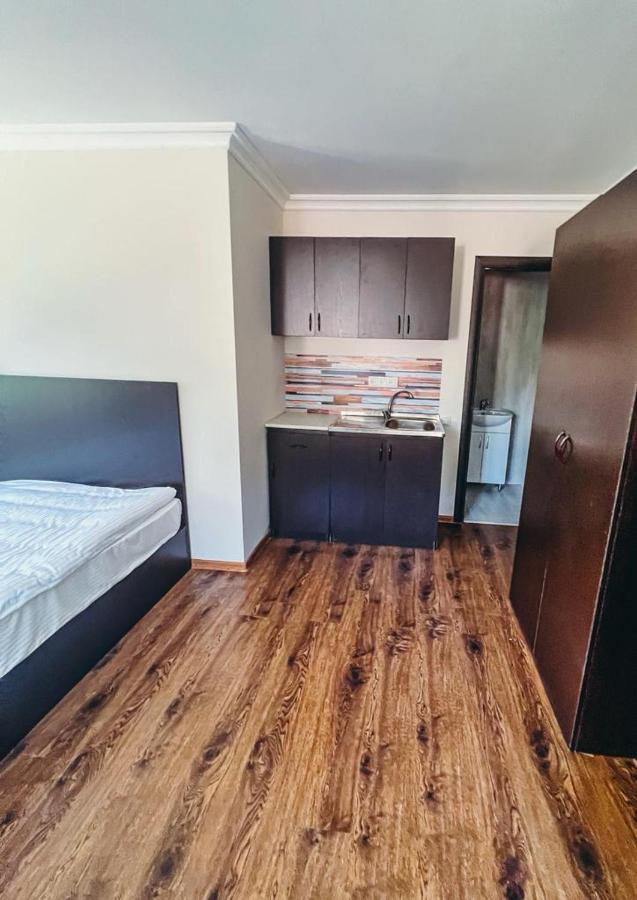 Apartaments Tsaghkadzor Hrazdan Eksteriør billede